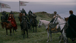 extant_GameOfThrones_2x04-GardenOfBones_3021