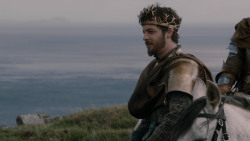 extant_GameOfThrones_2x04-GardenOfBones_3032