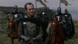 extant_GameOfThrones_2x04-GardenOfBones_3050
