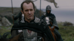 extant_GameOfThrones_2x04-GardenOfBones_3063