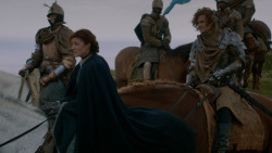 extant_GameOfThrones_2x04-GardenOfBones_3082