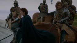 extant_GameOfThrones_2x04-GardenOfBones_3084