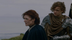 extant_GameOfThrones_2x04-GardenOfBones_3102