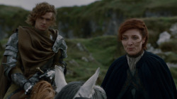 extant_GameOfThrones_2x04-GardenOfBones_3114