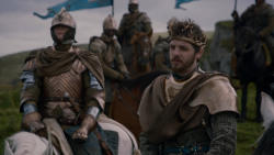 extant_GameOfThrones_2x04-GardenOfBones_3127