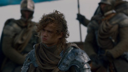 extant_GameOfThrones_2x04-GardenOfBones_3158
