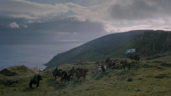 extant_GameOfThrones_2x04-GardenOfBones_3177