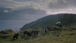 extant_GameOfThrones_2x04-GardenOfBones_3180