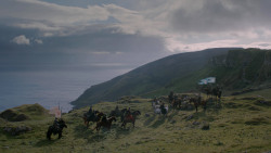extant_GameOfThrones_2x04-GardenOfBones_3181