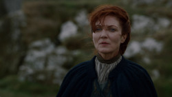 extant_GameOfThrones_2x04-GardenOfBones_3206