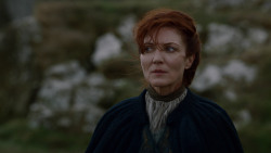 extant_GameOfThrones_2x04-GardenOfBones_3208