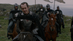 extant_GameOfThrones_2x04-GardenOfBones_3226