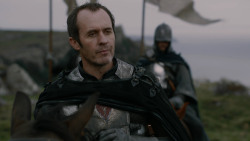 extant_GameOfThrones_2x04-GardenOfBones_3241