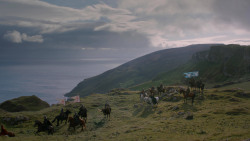 extant_GameOfThrones_2x04-GardenOfBones_3262