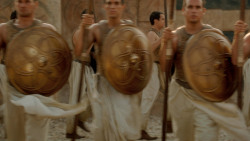 extant_GameOfThrones_2x04-GardenOfBones_3294