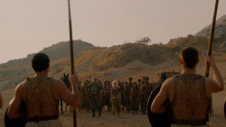 extant_GameOfThrones_2x04-GardenOfBones_3303