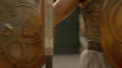 extant_GameOfThrones_2x04-GardenOfBones_3331