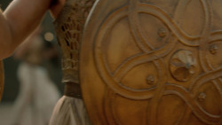 extant_GameOfThrones_2x04-GardenOfBones_3332