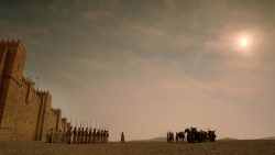 extant_GameOfThrones_2x04-GardenOfBones_3351
