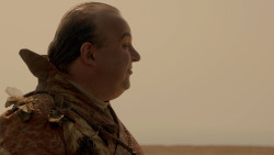 extant_GameOfThrones_2x04-GardenOfBones_3403