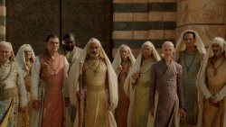 extant_GameOfThrones_2x04-GardenOfBones_3412