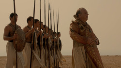 extant_GameOfThrones_2x04-GardenOfBones_3414