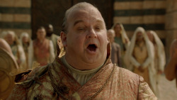 extant_GameOfThrones_2x04-GardenOfBones_3417
