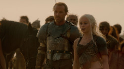 extant_GameOfThrones_2x04-GardenOfBones_3439