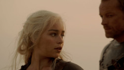 extant_GameOfThrones_2x04-GardenOfBones_3450
