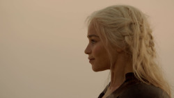 extant_GameOfThrones_2x04-GardenOfBones_3462