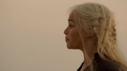 extant_GameOfThrones_2x04-GardenOfBones_3473