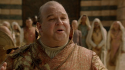 extant_GameOfThrones_2x04-GardenOfBones_3477