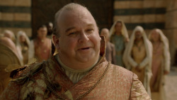 extant_GameOfThrones_2x04-GardenOfBones_3512