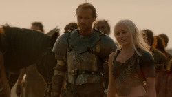extant_GameOfThrones_2x04-GardenOfBones_3527