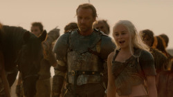 extant_GameOfThrones_2x04-GardenOfBones_3529