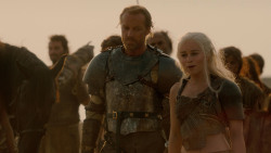 extant_GameOfThrones_2x04-GardenOfBones_3530