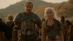 extant_GameOfThrones_2x04-GardenOfBones_3580