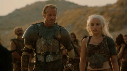 extant_GameOfThrones_2x04-GardenOfBones_3616