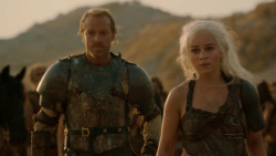 extant_GameOfThrones_2x04-GardenOfBones_3623