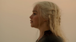 extant_GameOfThrones_2x04-GardenOfBones_3626