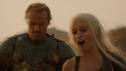 extant_GameOfThrones_2x04-GardenOfBones_3648