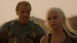 extant_GameOfThrones_2x04-GardenOfBones_3653