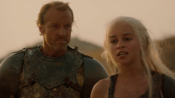 extant_GameOfThrones_2x04-GardenOfBones_3657