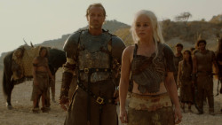 extant_GameOfThrones_2x04-GardenOfBones_3671