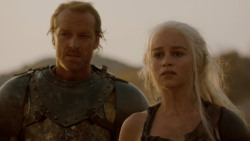 extant_GameOfThrones_2x04-GardenOfBones_3681