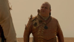 extant_GameOfThrones_2x04-GardenOfBones_3702