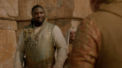 extant_GameOfThrones_2x04-GardenOfBones_3711