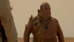 extant_GameOfThrones_2x04-GardenOfBones_3715