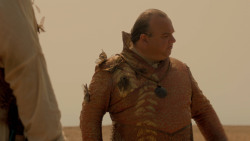 extant_GameOfThrones_2x04-GardenOfBones_3718