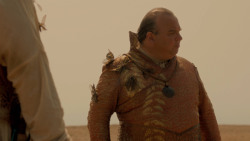 extant_GameOfThrones_2x04-GardenOfBones_3721